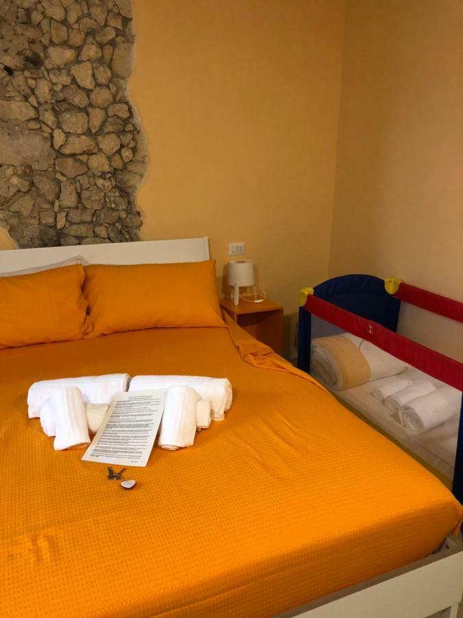 カリアリ Al Corso Bed & Breakfast エクステリア 写真